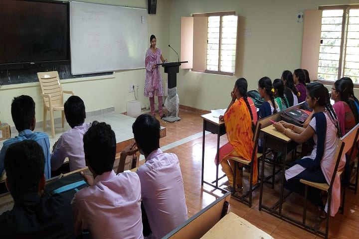 SCIM Government Degree and PG College, Tanuku campus photo 2