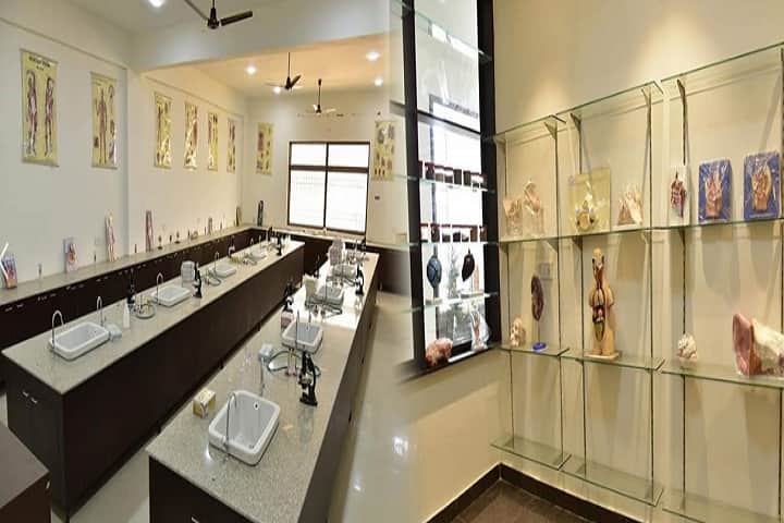 RG College of Pharmacy, Hathras campus photo 3