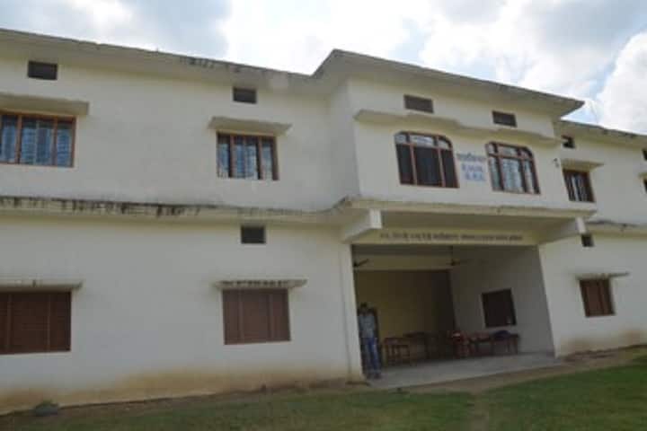 Late Srimati Rama Devi Mahavidyalaya, Indrasenwa campus photo 2