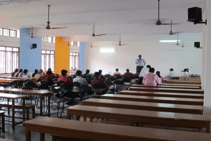 LICET Chennai campus photo 3