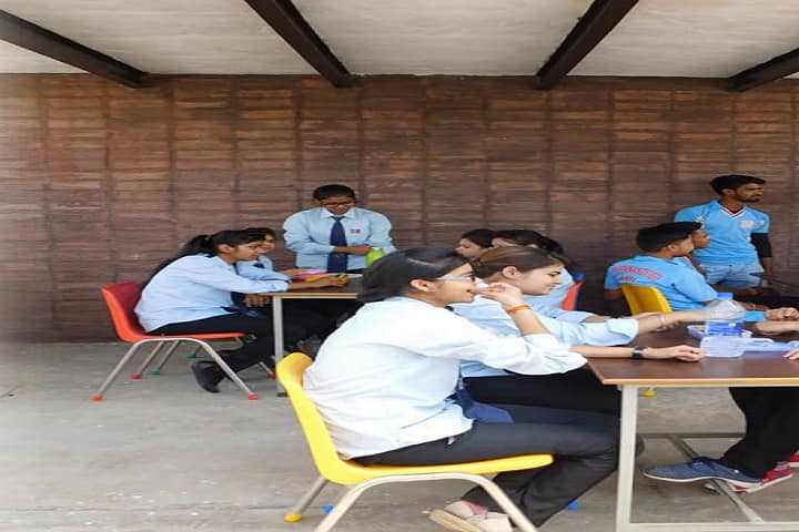 Manorama Institute of Management and Technology, Agra campus photo 3