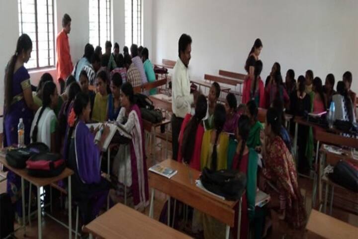 Sri YN College, Narsapur campus photo 3