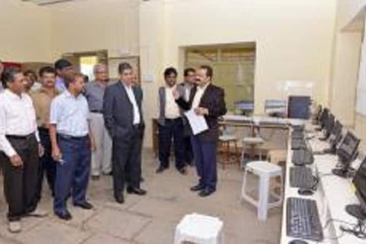SNJB's Karmvir Keshavlalji Harakchand Ji Abad Arts Shriman Motilal Girdharilal Lodha Commerce and Shriman PH Jain Science College, Chandwad campus photo 4