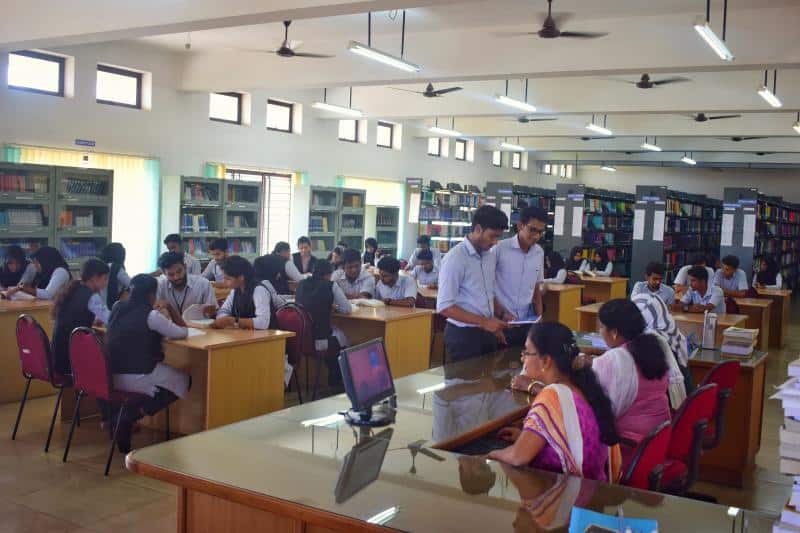 KMEA Engineering College, Ernakulam campus photo 4