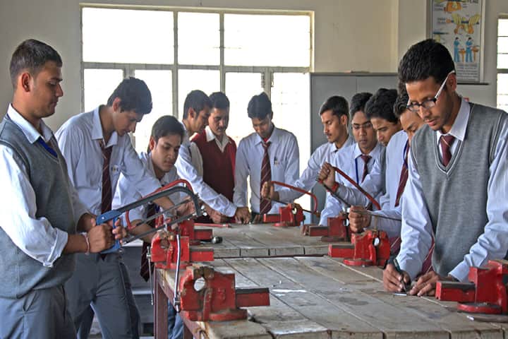 Shivalik College of Engineering, Dehradun campus photo 2