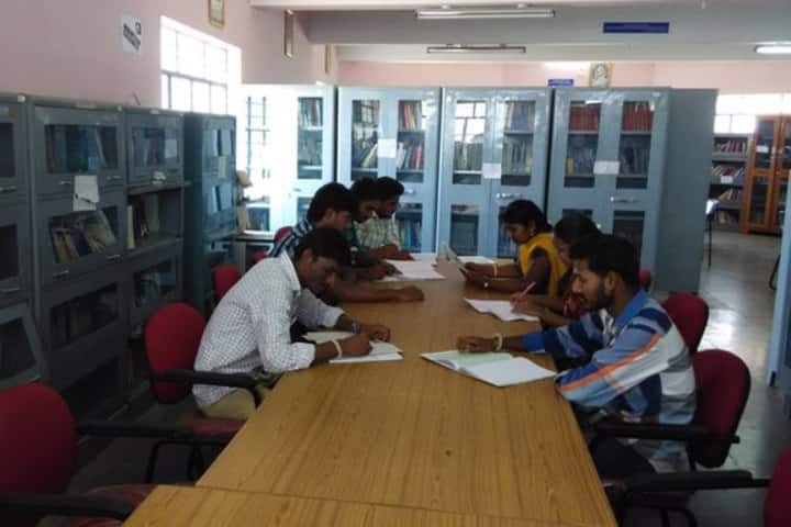 Vedavathi Government First Grade College, Hiriyur campus photo 2