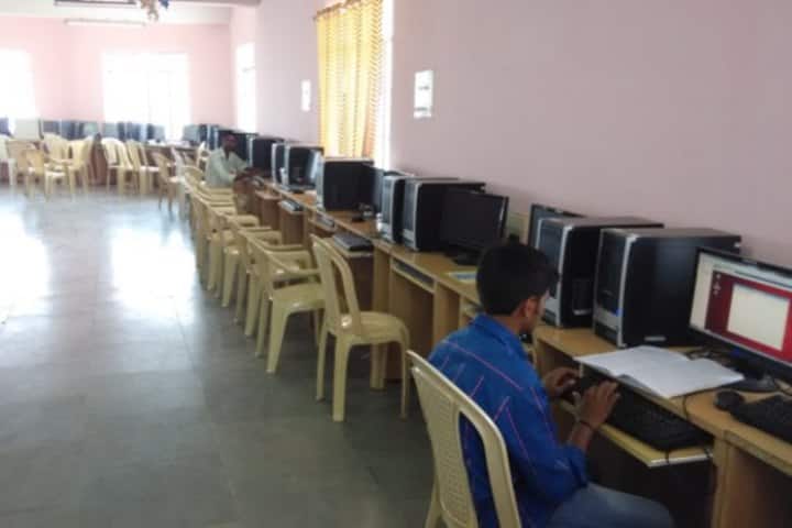 Vedavathi Government First Grade College, Hiriyur campus photo 3