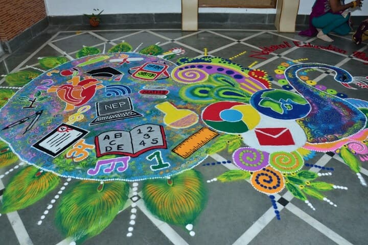 Th Har Narayan Singh Degree College, Prayagraj campus photo 4