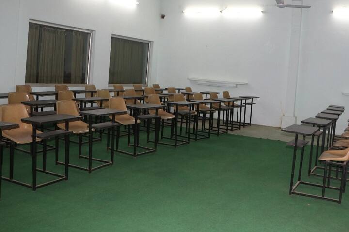 SCM College of Pharmacy, Prayagraj campus photo 3