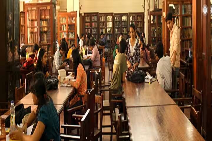 Mahatma College of Law, Prayagraj campus photo 3