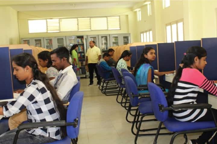 Rajeev Institute of Technology, Hassan campus photo 3