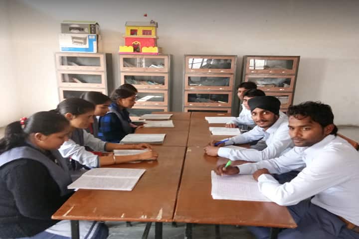 MJK Degree College, Pilibhit campus photo 2