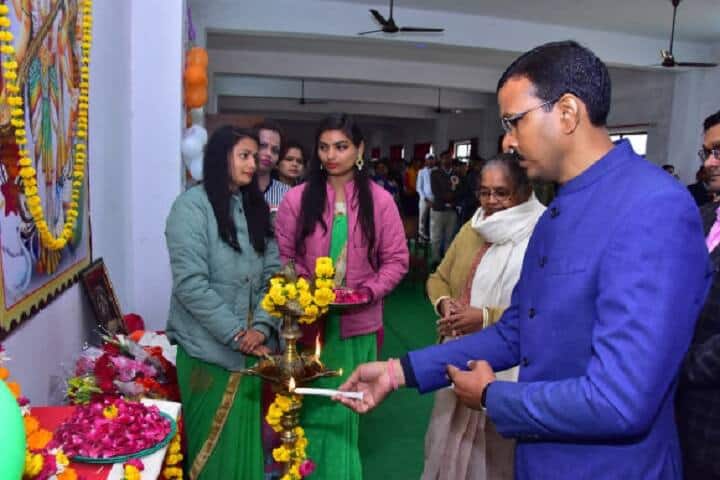 Mohanlal Verma Educational Institute, Barabanki campus photo 3
