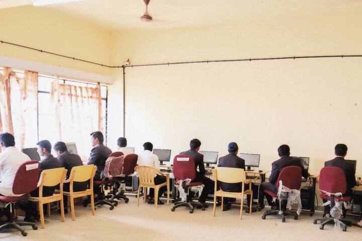 ARG College of Arts and Commerce, Davanagere campus photo 5