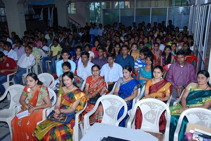 Sri Lakshmi Hayagreeva Institute of Science Commerce and Management, Mysore campus photo 3