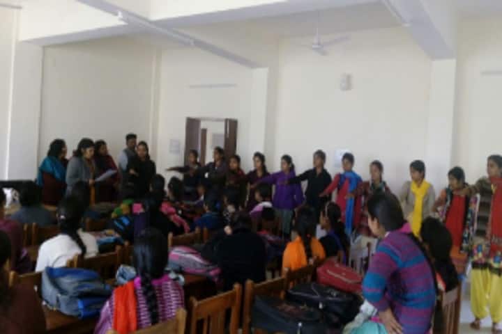 Rajkiya Mahila Mahavidyalaya, Kharkhauda campus photo 4