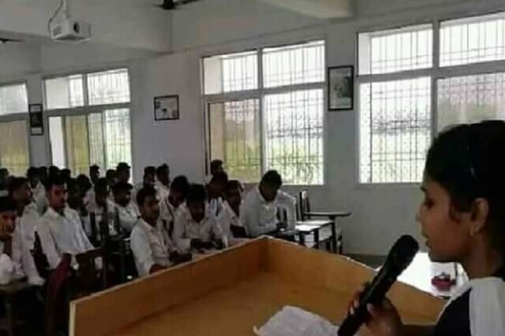 Kamla Nehru Vidhi Sansthan, Sultanpur campus photo 2
