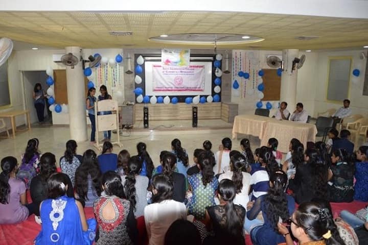 Shree Swaminarayan College of Commerce and Management, Bhavnagar campus photo 2
