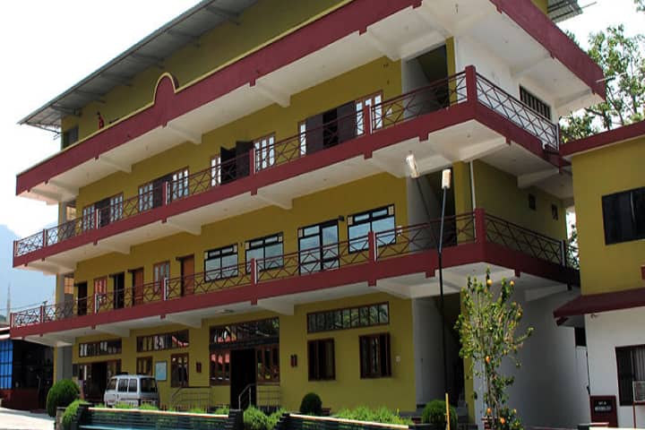 Uttaranchal College of Science and Technology, Dehradun campus photo 2