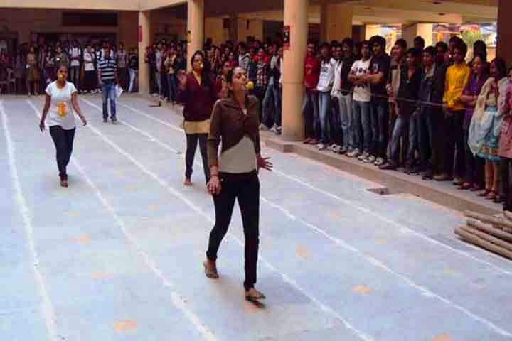 Shree Narayana College of Commerce, Ahmedabad campus photo 2