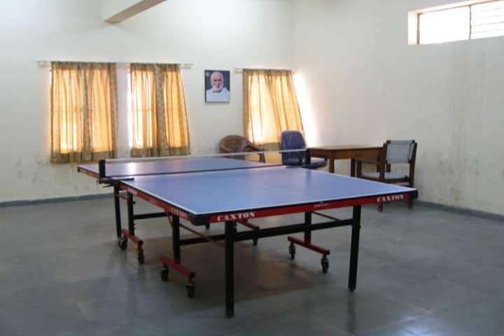 Shree Narayana College of Commerce, Ahmedabad campus photo 5