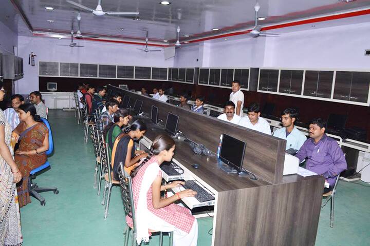 Tikaram Yadav Smriti Mahavidyalaya, Jhansi campus photo 4