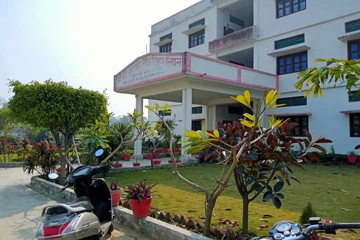 Shri Hari Narayan Singh Sikshan Sanstthan, Faizabad campus photo 5