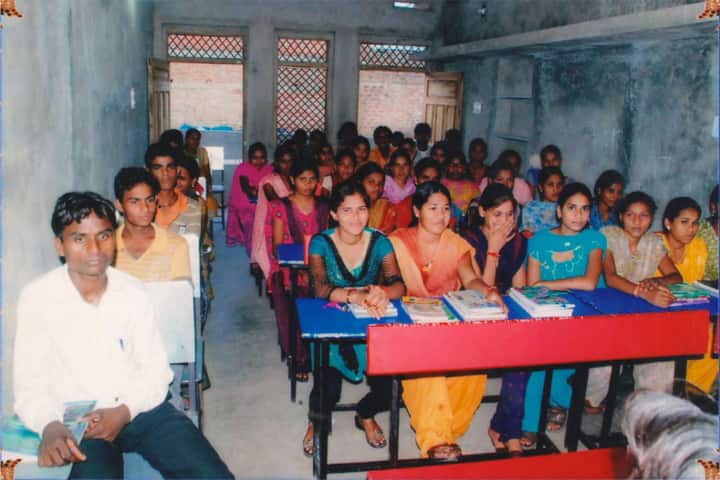 Utkarsh College, Sandlai Bari campus photo 6