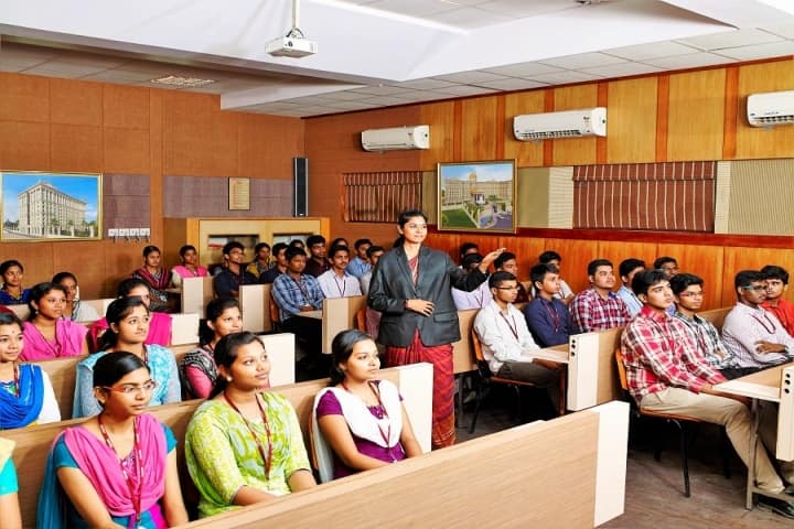 Sri Manakula Vinayagar Engineering College, Puducherry campus photo 6