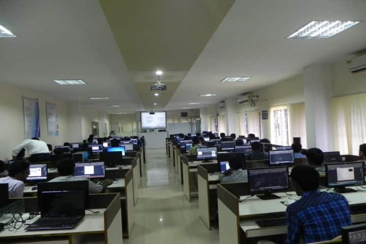 Sri Manakula Vinayagar Engineering College, Puducherry campus photo 3
