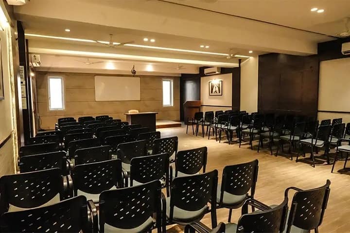 Bakliwal Foundation College of Arts, Commerce and Science, Navi Mumbai campus photo 4