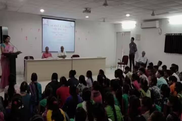 Shri and Smt PK Kotawala Arts College, Patan campus photo 2