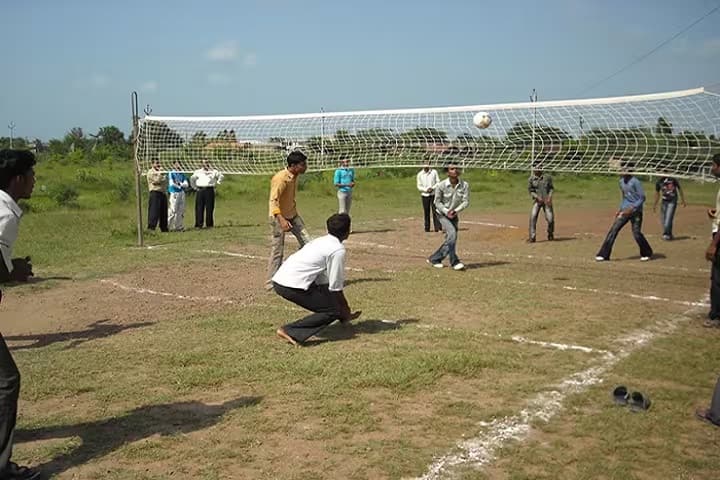 NP Arts and Commerce College, Junagadh campus photo 3