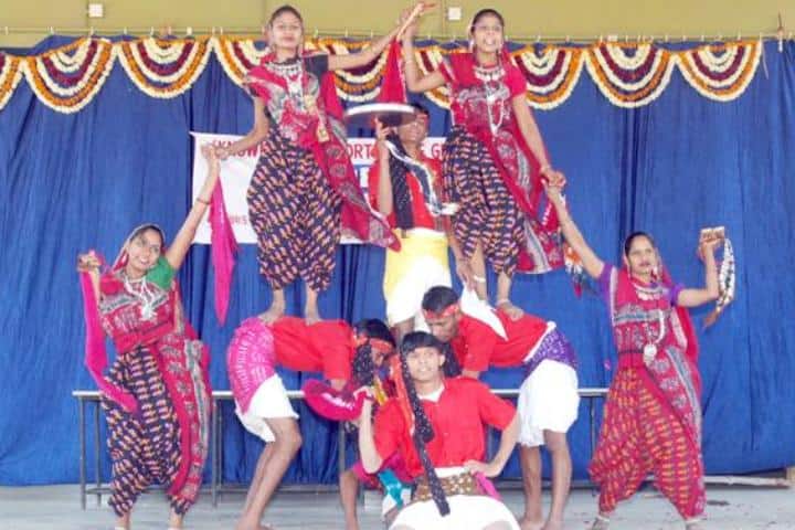 Smt Savitaben Chunibhai Patel Fartikuiwala Commerce College, Dabhoi campus photo 3