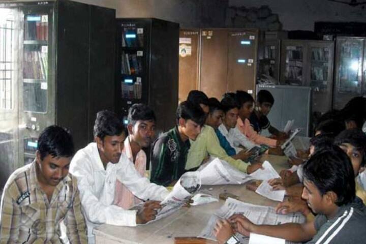HL Patel Arts and Commerce College, Bhayavadar campus photo 4