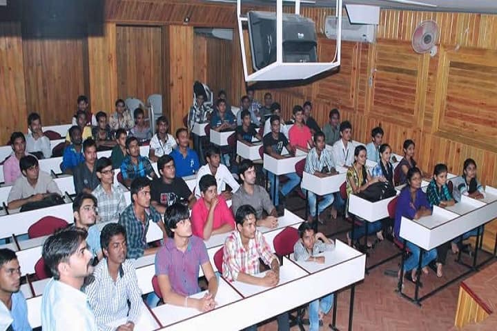 CP Patel and FH Shah Commerce College, Anand campus photo 3