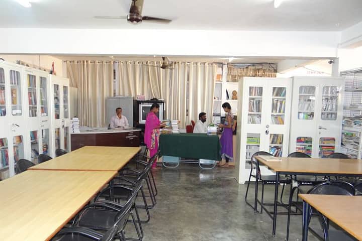 Smt Giriyamma R Kanthappa Shresti First Grade Women's College, Harihar campus photo 5
