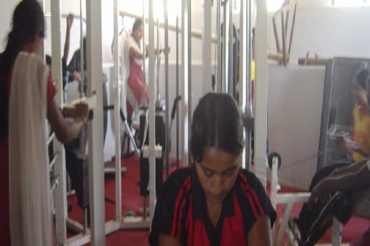 Smt Kallawwa Shivappanna Jigalur Arts and Dr Smt Sushila Murigeppa Sheshgiri Commerce College for Women, Dharwad campus photo 4