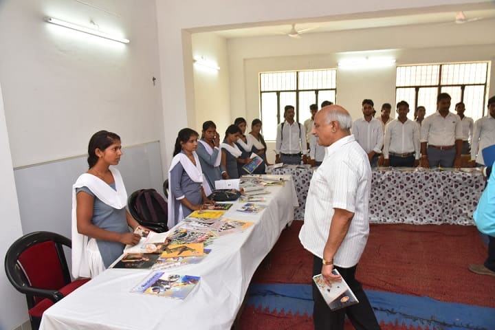 Swami Karpatri Ji Maharaj Government Degree College, Raniganj campus photo 6