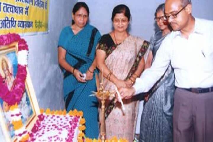 Shaym Narayan Urmila Girls Teacher Training College, Faizabad campus photo 3