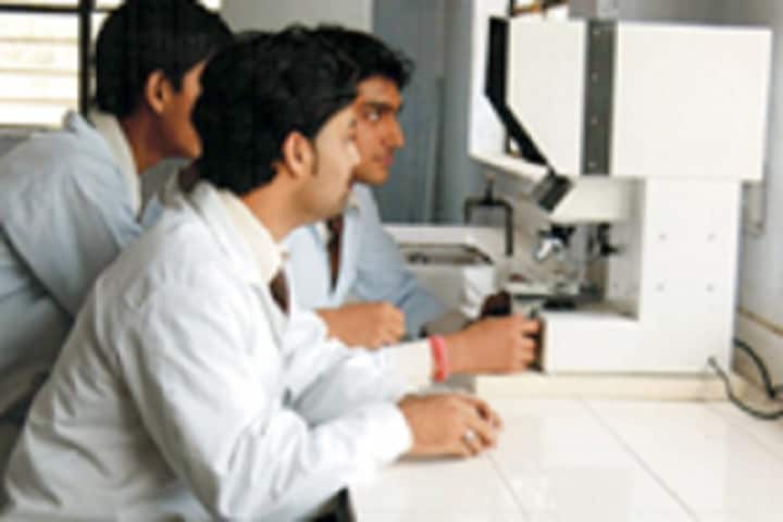 NKBR College of Pharmacy and Research Centre, Meerut campus photo 3