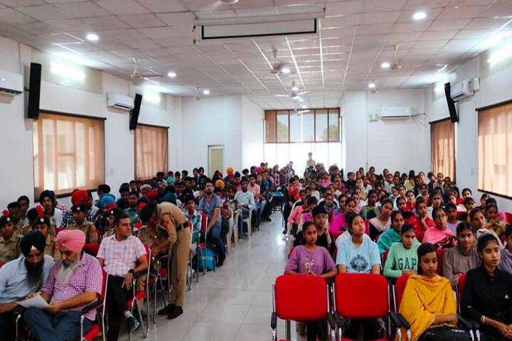 Public College, Samana campus photo 2