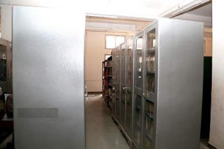 Shikshan Mandal Mahila Mahavidyalaya, Karad campus photo 4