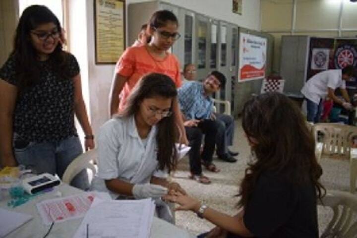 SGM English Medium College of Commerce and Management, Anand campus photo 3