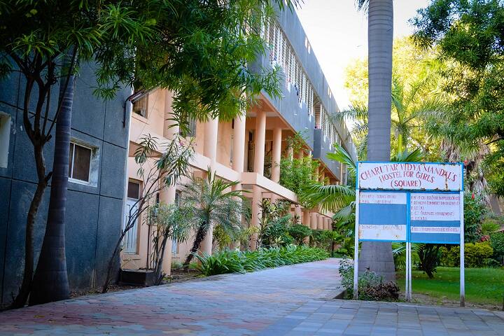 SGM English Medium College of Commerce and Management, Anand campus photo 5