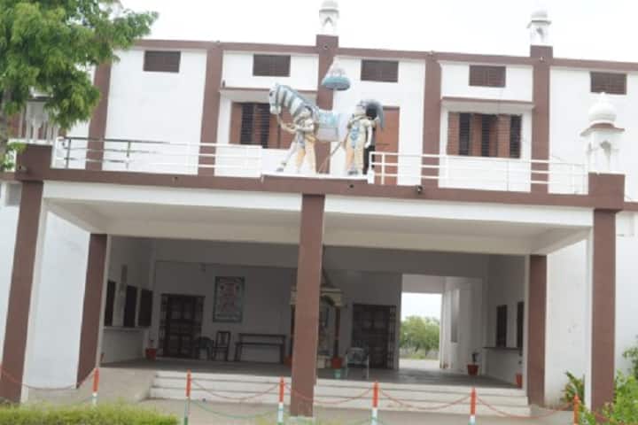 Sukhdev Singh Lavkush Degree College, Banda campus photo 4