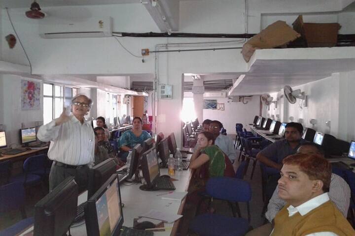 RB Institute of Management Studies, Ahmedabad campus photo 6