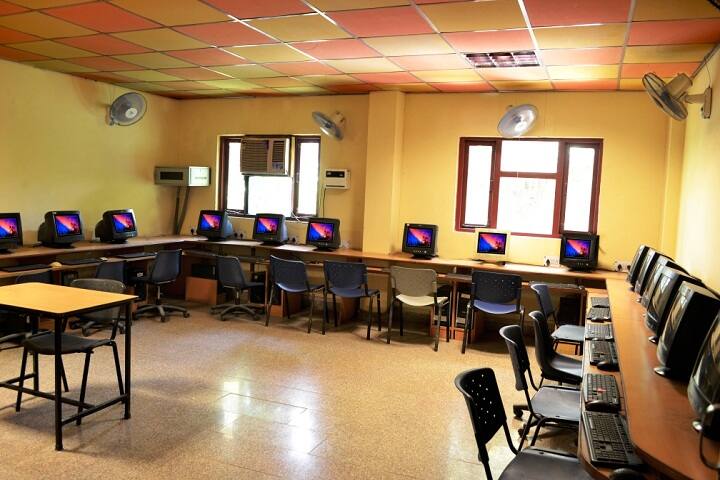 Janta College of Pharmacy, Butana campus photo 4