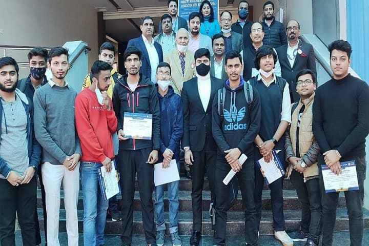 Faculty of Law, SRM University, Delhi-NCR, Sonepat campus photo 5