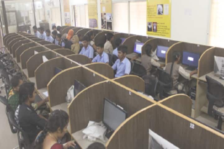 PES College of Science Arts and Commerce, Mandya campus photo 4